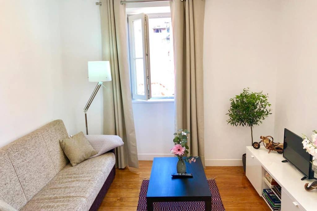 32 3 - Lisbon City Life Private Apartment, Bairro Alto Lisboa Exterior foto